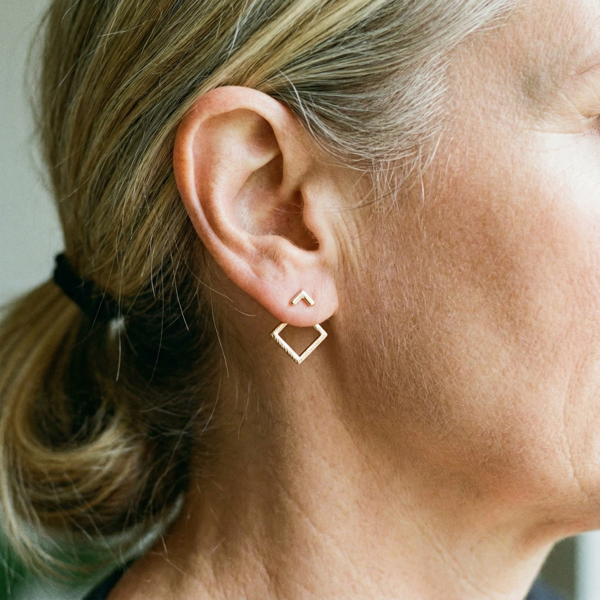 Náušnice pozlacené zlatem s více vrstvami