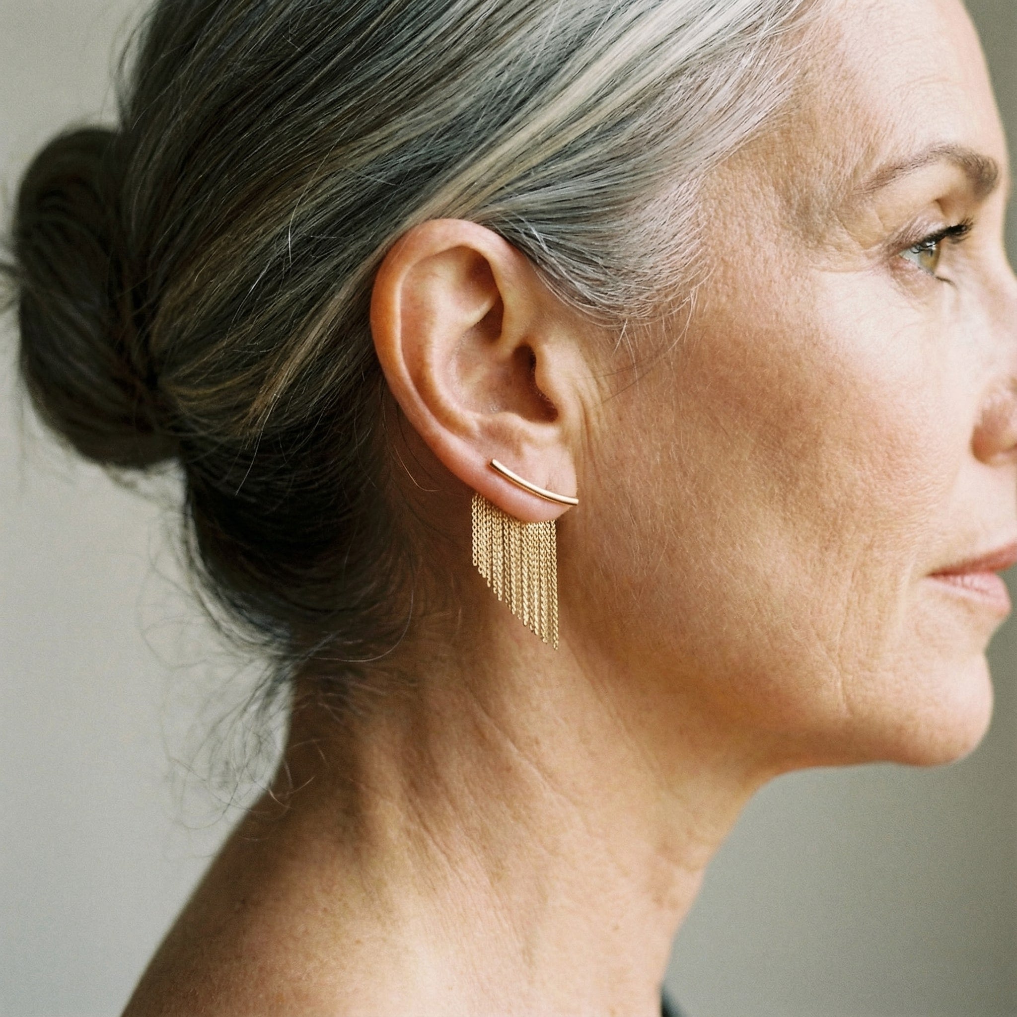 Vintage náušnice s pozlaceným závěsem