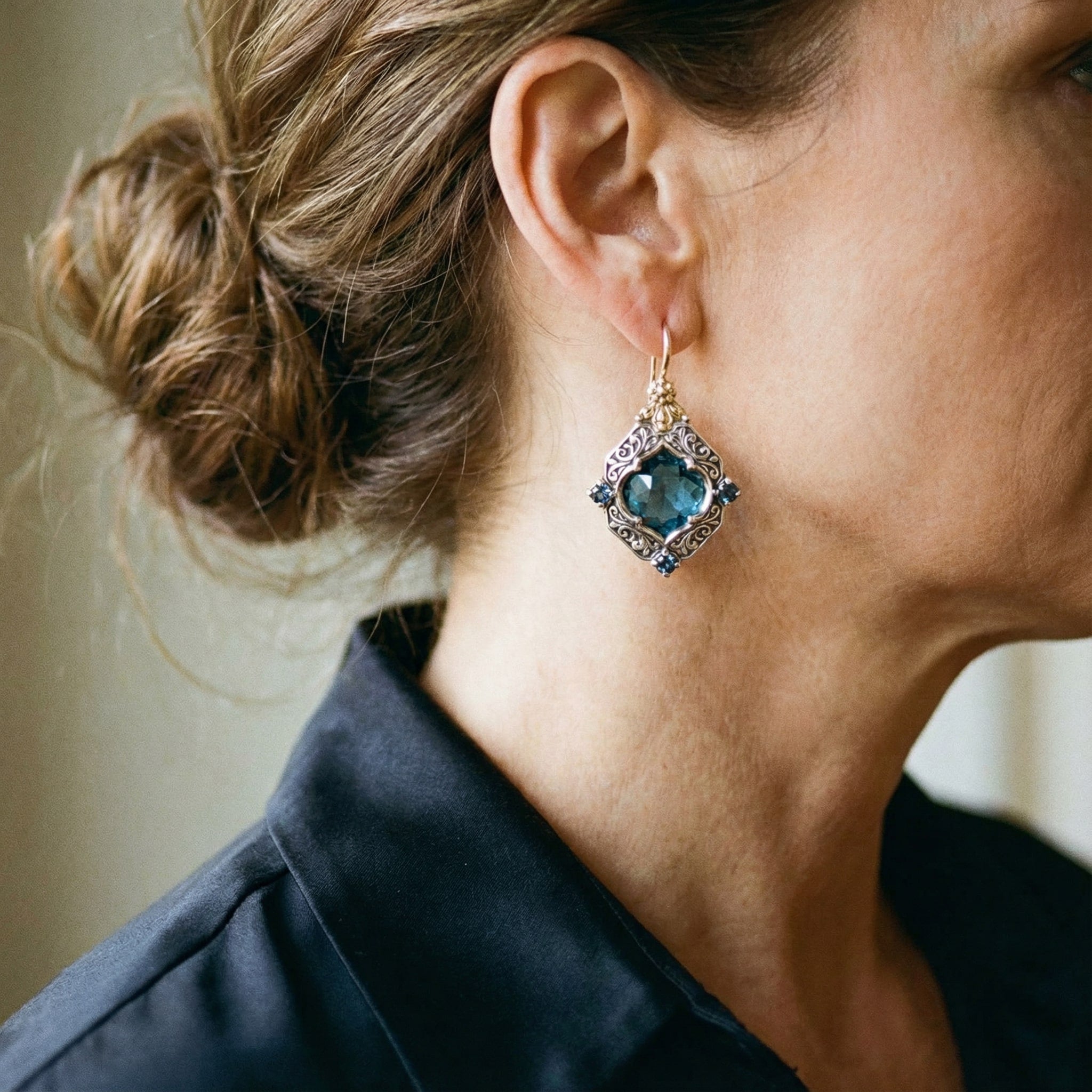 Náušnice z Modrého Kristálu ve Zlatu a Stříbře