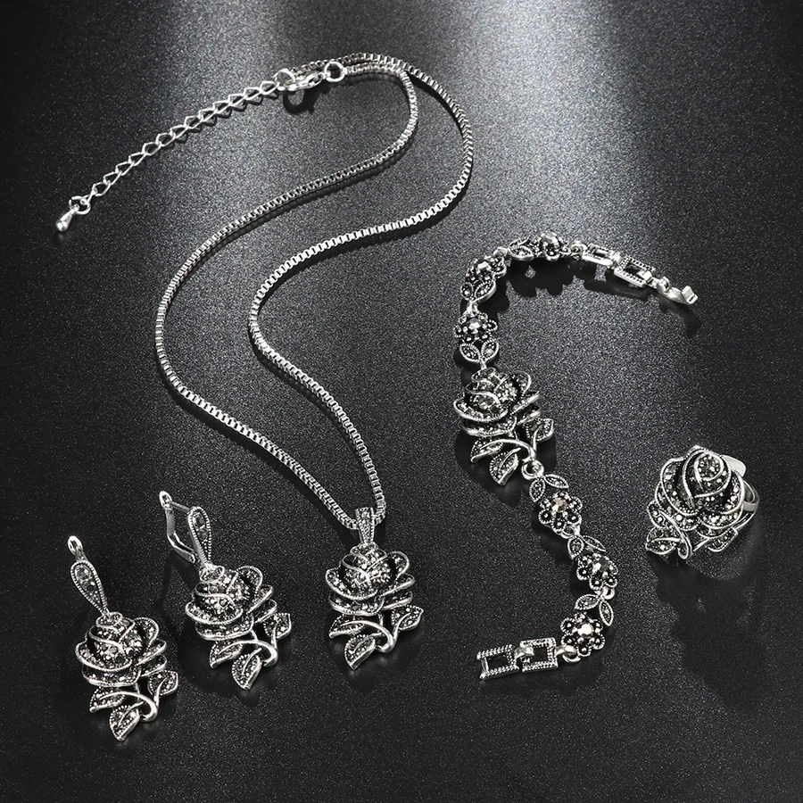 Elegantní Stříbrná Souprava se Zirkonem