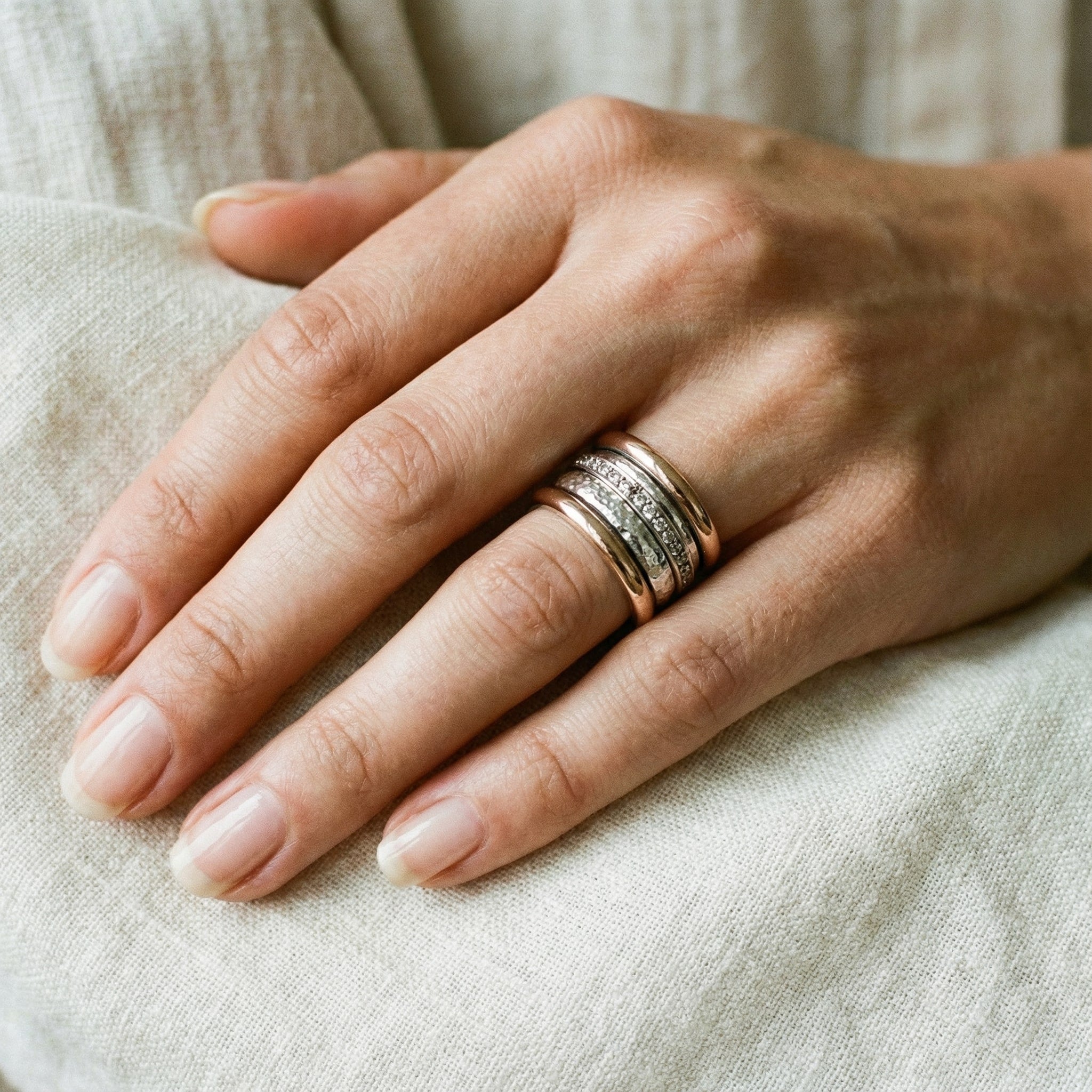 Vintage Dourado Silný Prsten v Násobných Vrstev