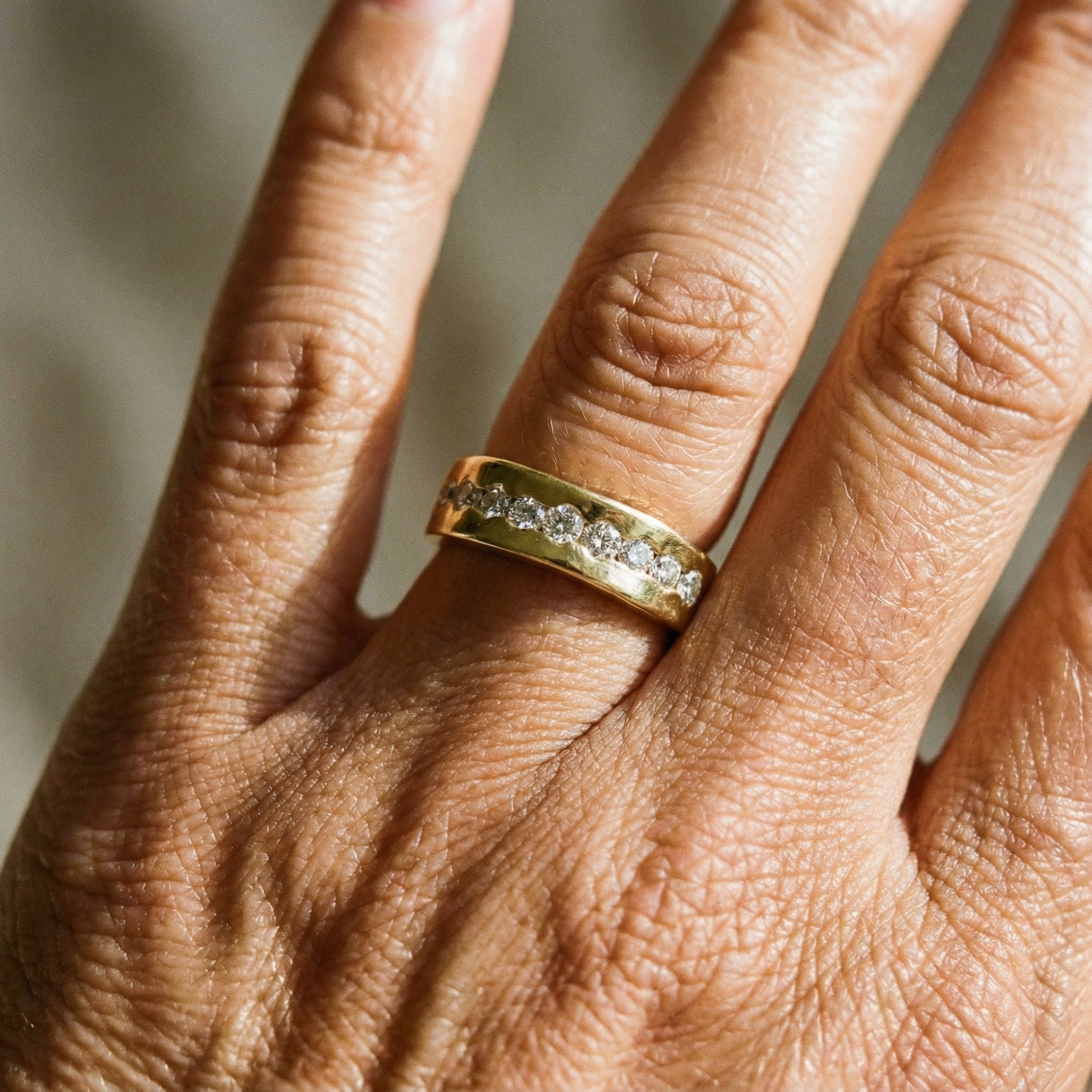 Vintage prsten ze zlata se zirkonem