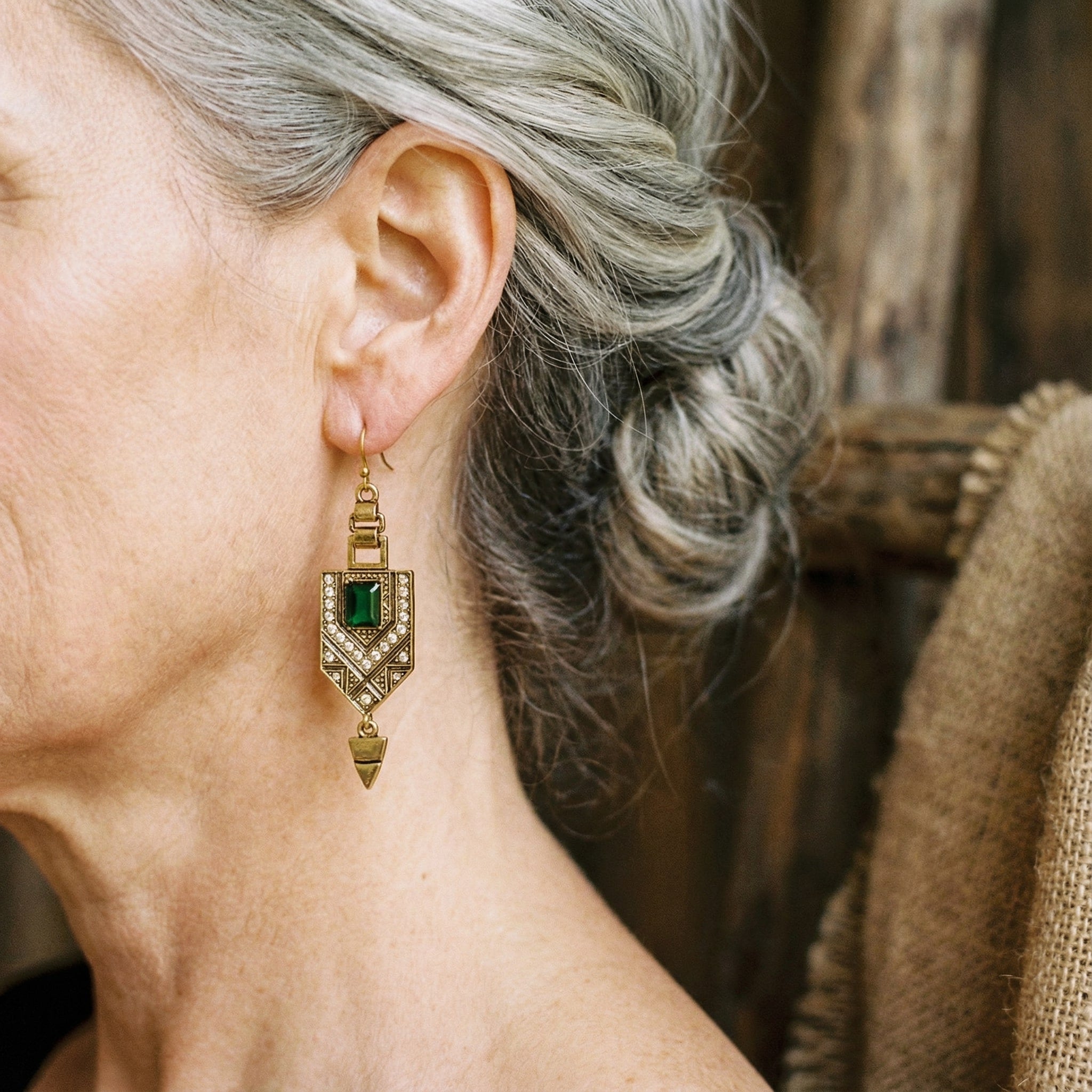 Vintage Zelené a Zlaté Geometrické Náušnice