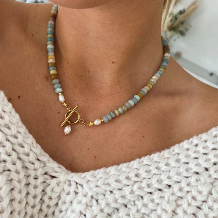 Vintage zlatý náhrdelník s kameny